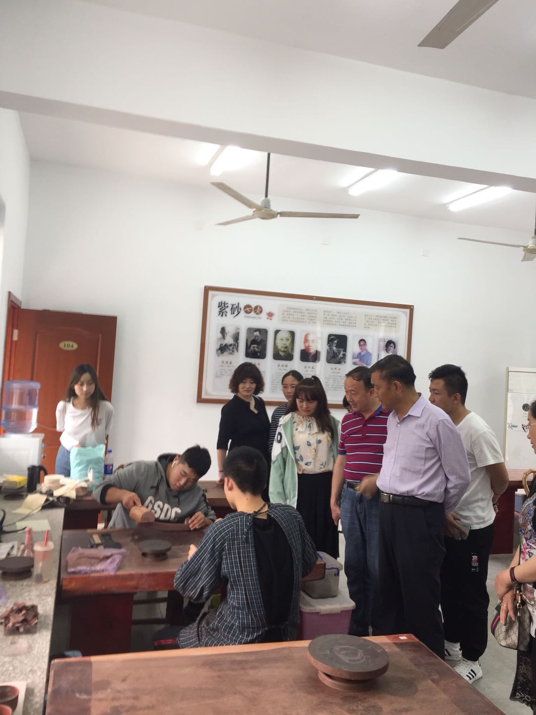严征收 促就业 助力残疾人事业发展3.png
