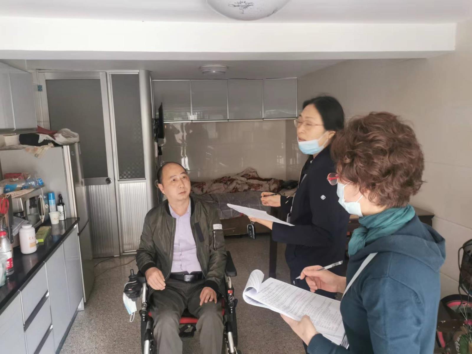 屺亭街道残联开展辅助器具适配上门活动.JPG