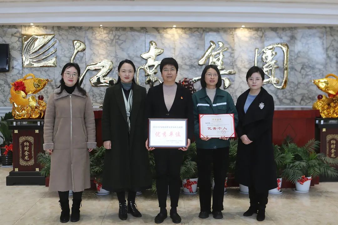 “春风行动”有温度，惠残助残稳就业.jpg