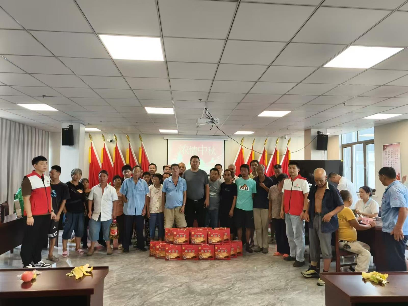 暖心助残  情满中秋—— 杨巷镇残联举办残疾人中秋联欢会(1).jpg