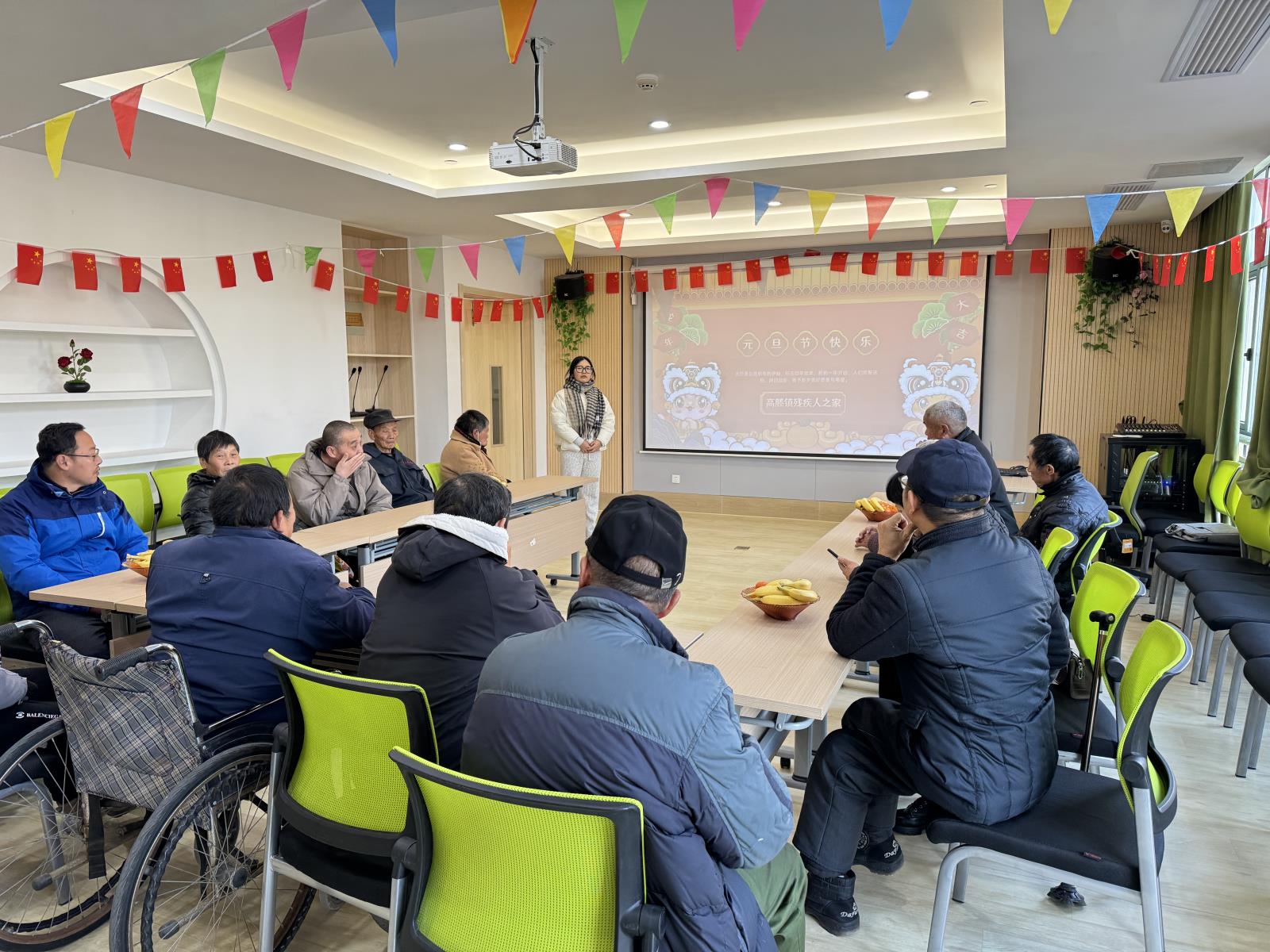 巧手筑梦  共庆佳旦——高塍镇“残疾人之家”开展庆元旦主题活动.jpg