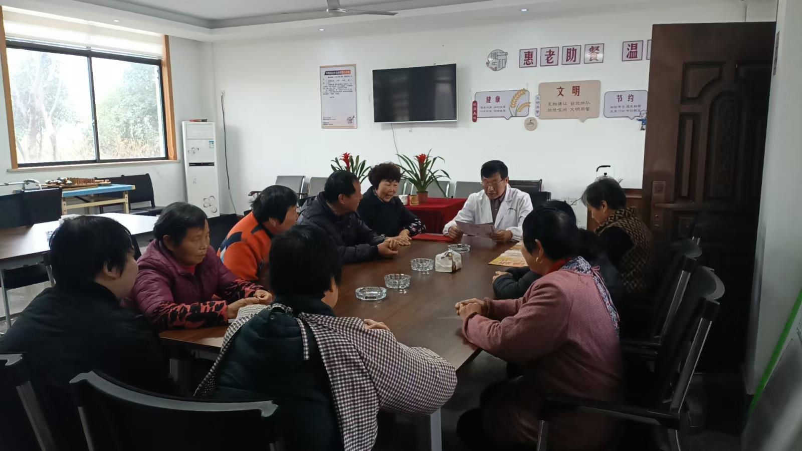 健康聆听  无碍沟通——和桥镇残联开展“爱耳日”主题宣教活动.jpg