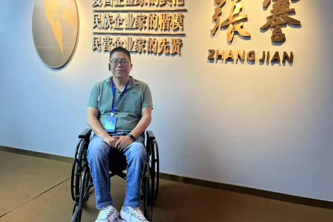 夏正平：笔下生花 勇往直前(1).png